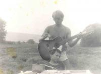 1981.jpg